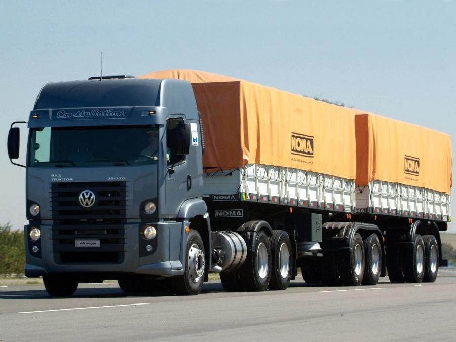  Volkswagen Constellation Tractor 25-370 6x2 2006 года  (фото 3 из 9)